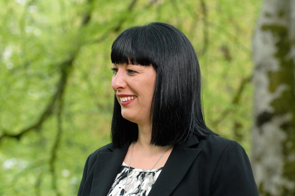 Daniela Hiller-Gulde Daniela Hiller-Gulde