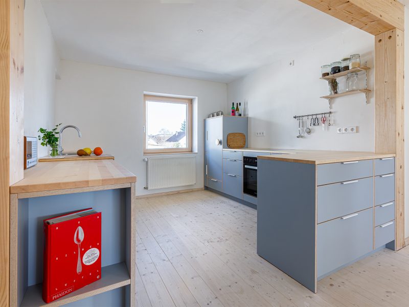 Maßgefertigte Küche aus unserer Schreinerei